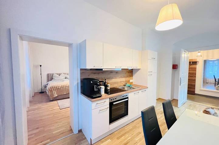 Holiday apartment for 5 people, with garden and balcony - 1