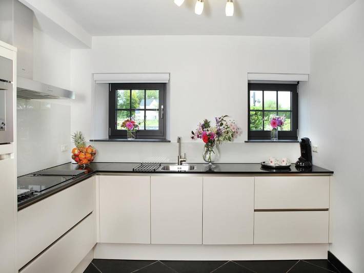 Location de vacances pour 4 personnes, avec jacuzzi ainsi que terrasse et jardin dans Epen - 4