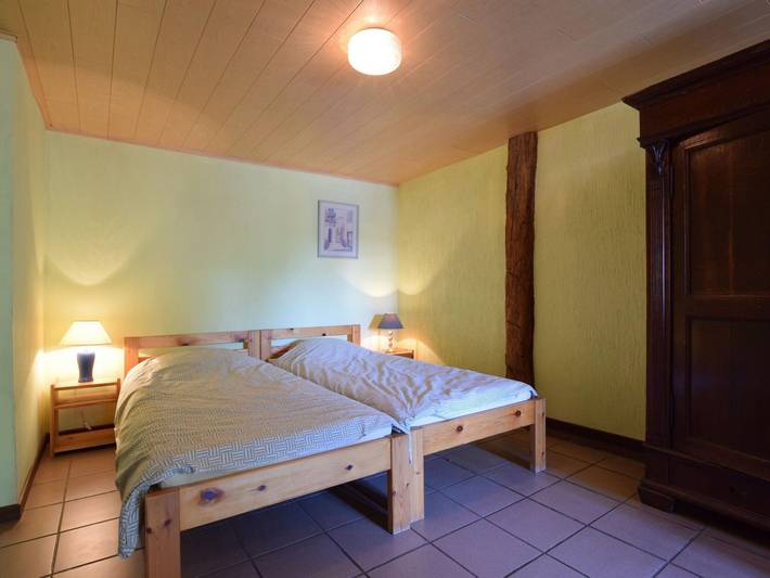 Authentic Holiday Home in Gouvy near Forest in Montleban, Gouvy