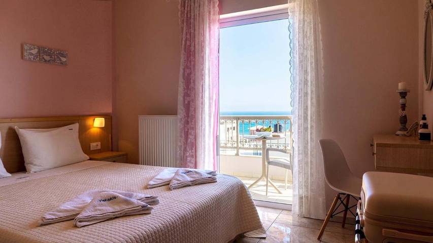 Gîte pour 6 personnes, avec jardin et vue dans Palaiochora - 4