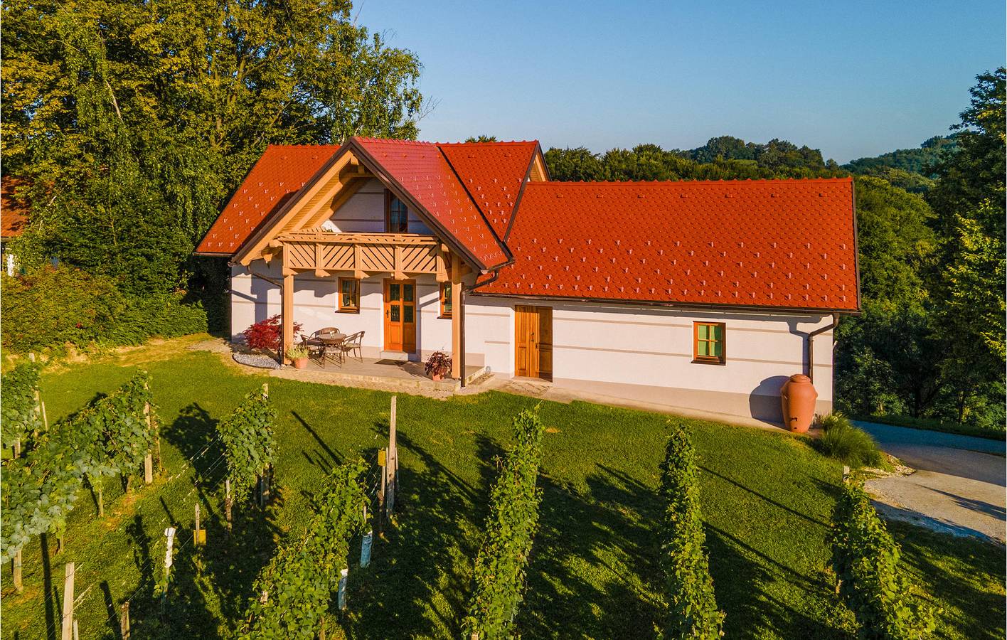 Ferienhaus für 4 Personen mit Garten in Friedau, Untersteiermark