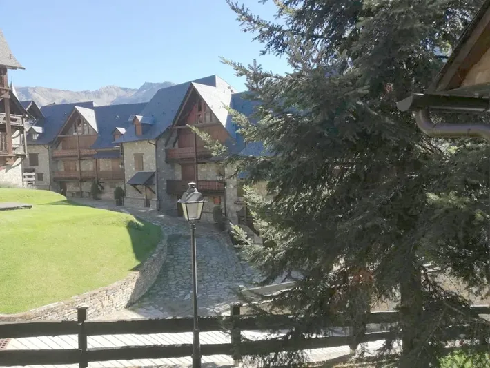 Ferienwohnung für 5 Personen, mit Ausblick und Terrasse - 1