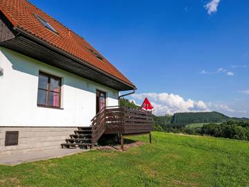 Chalet für 6 Personen, mit Ausblick und Garten in Tschechien