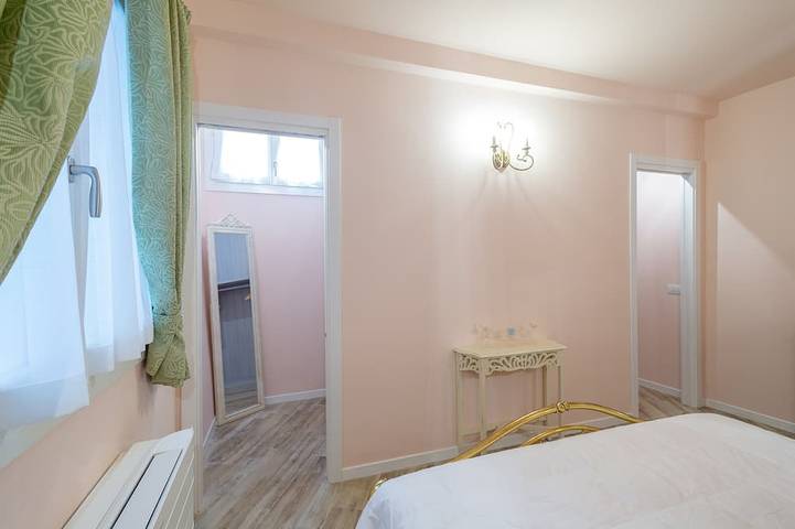 Appartamento intero, La Residenza dei Piaceri Perduti- Rosa in Lastra a Signa, Provincia di Prato