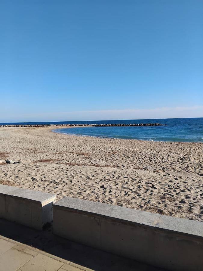 Appartement de vacances pour 4 personnes, avec jardin et piscine ainsi que vue et bassin pour enfant
