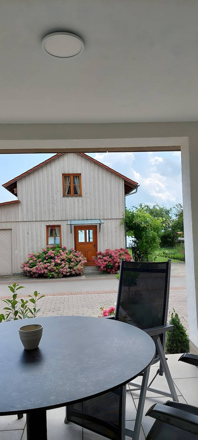 Appartement 'Haus Am See' met uitzicht op het meer, privéterras en wifi, foto 13