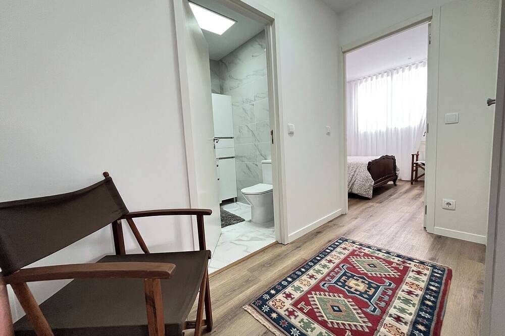 Entire apartment, Espinho Beach House by Trip2Portugal in Espinho, Aveiro District