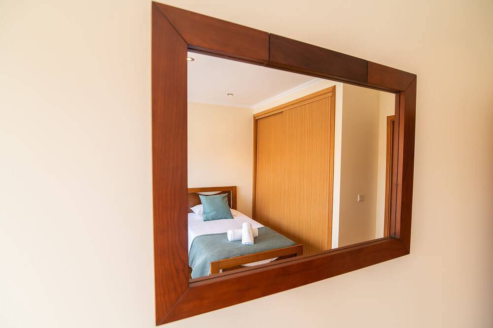 Entire apartment, Casa da Raquel - Centro e Estacionamento Gratuito in São Miguel Island, Ponta Delgada