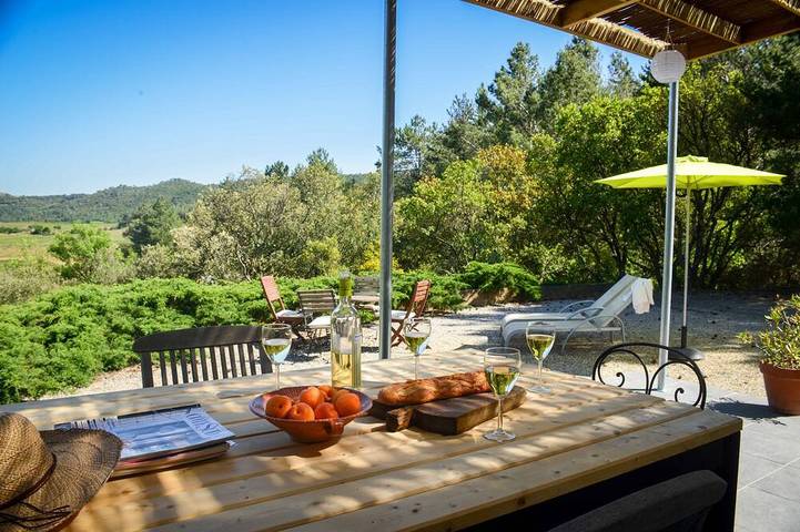 Location de vacances pour 4 personnes, avec Terrasse et Jardin dans Babeau-Bouldoux