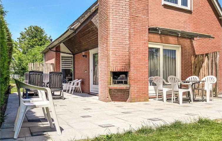 Ferienhaus für 8 Personen, mit Terrasse und Garten in Bruinisse - 4