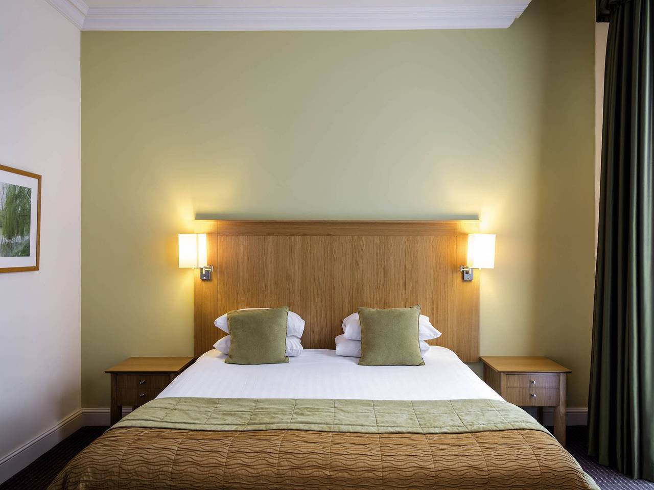 Entire apartment, Sunday Walton Hall Retreat & Spa | Standard Double in Wellesbourne, Warwickshire