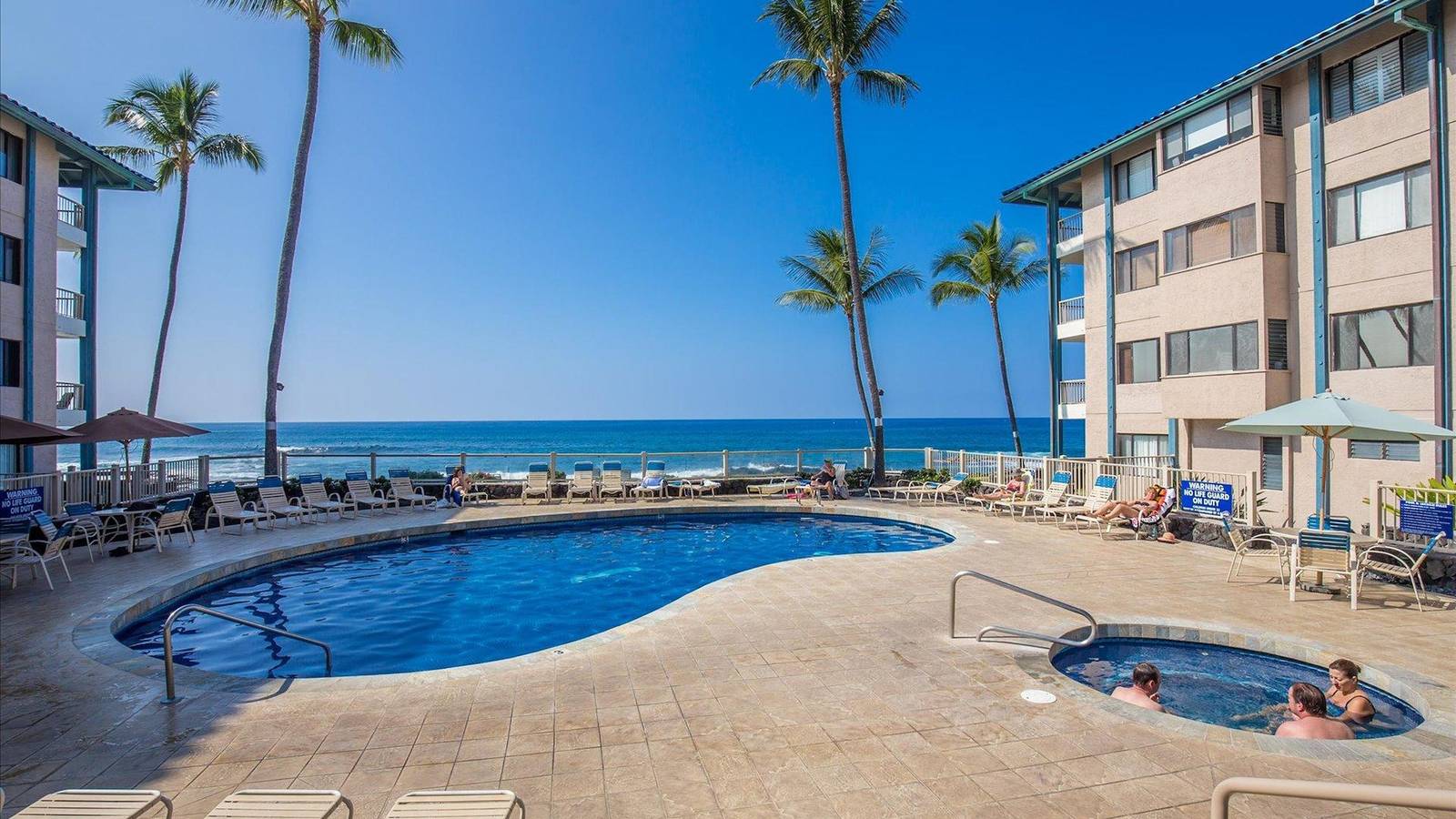 Entire apartment, Opihi Suite at Kona Reef in Kailua-Kona, South Kona