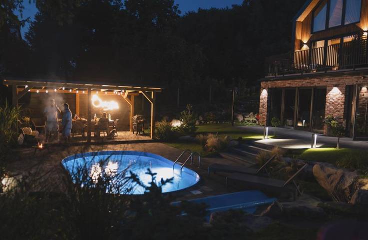 Willa dla 13 osób, z Balkon i Taras oraz Jacuzzi i Ogród na Kaszuby