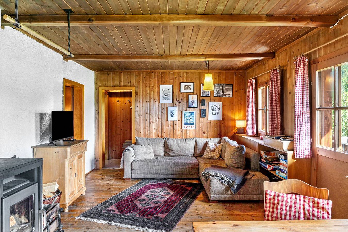 Ganze Wohnung, Ferienwohnung 'Obergeschoss' mit Bergblick und Balkon in Wildschönau, Kaisergebirge