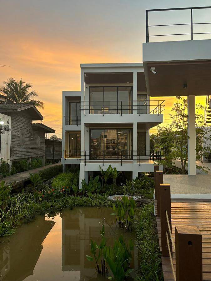 Hotel para 2 personas, con jardín y vistas - 1