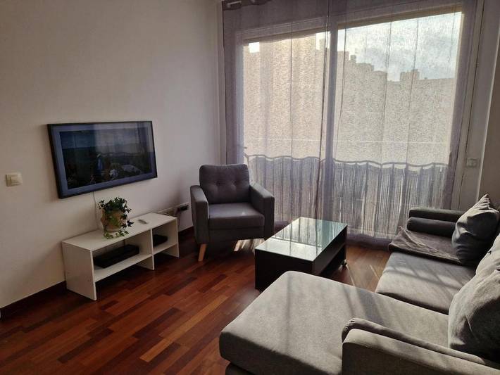 Apartamento para 4 personas, con vistas y balcón en Sabadell
