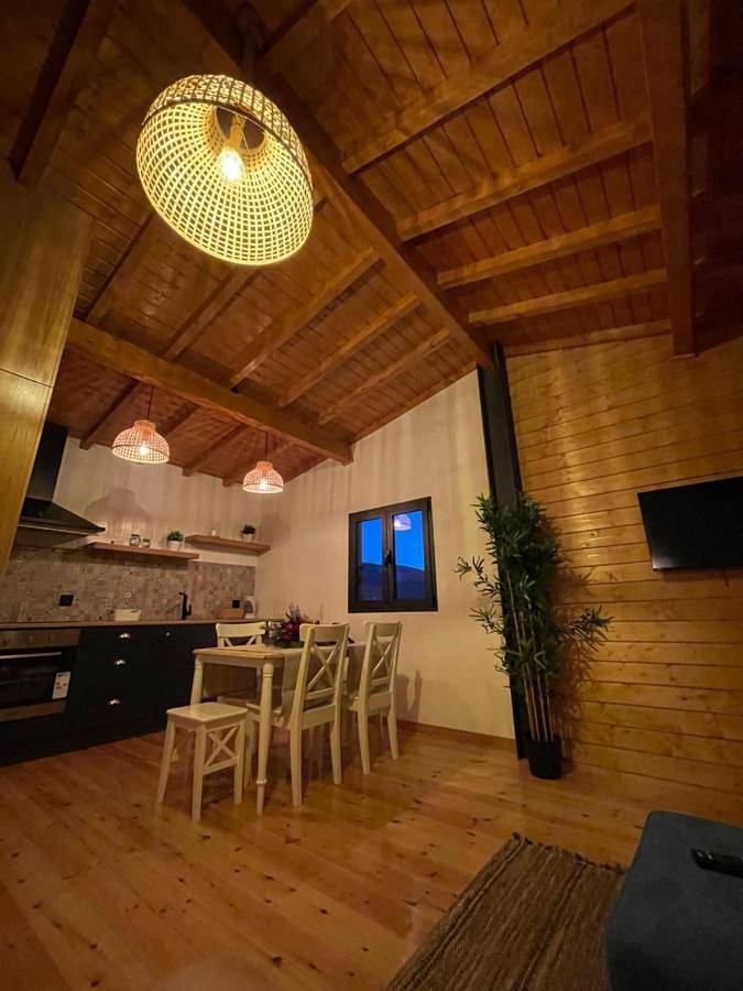 Two-Bedroom House in Cabril, Gerês