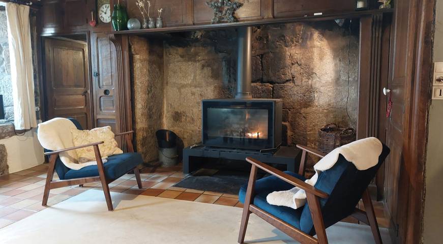 Gîte pour 6 personnes, avec jardin et terrasse dans L'Aubrac - 4