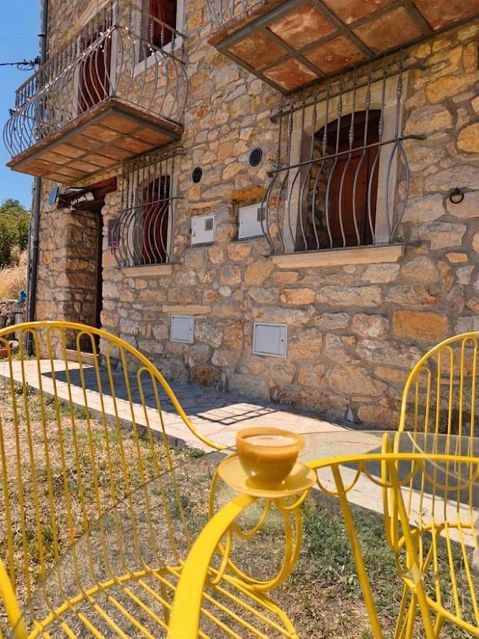 Casa de vacaciones para 5 personas, con Balcón y Terraza además de Jardín y Vistas en Parc Natural de la Tinença de Benifassà - 3