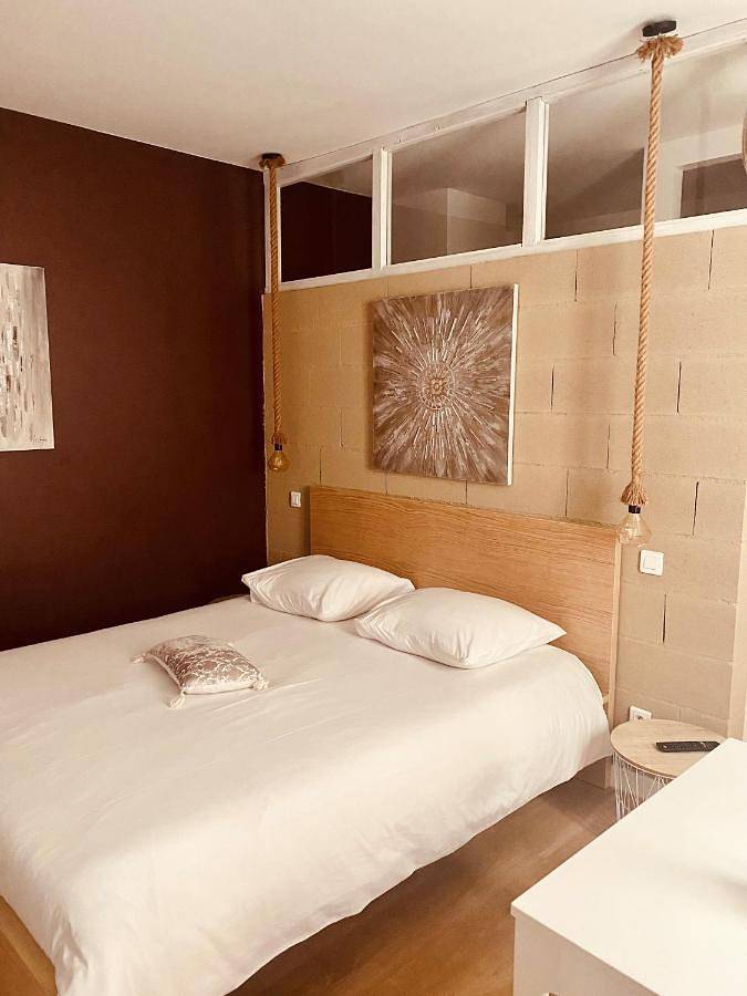 Appartement entier, Studio in Le Creusot, Région d'Autun