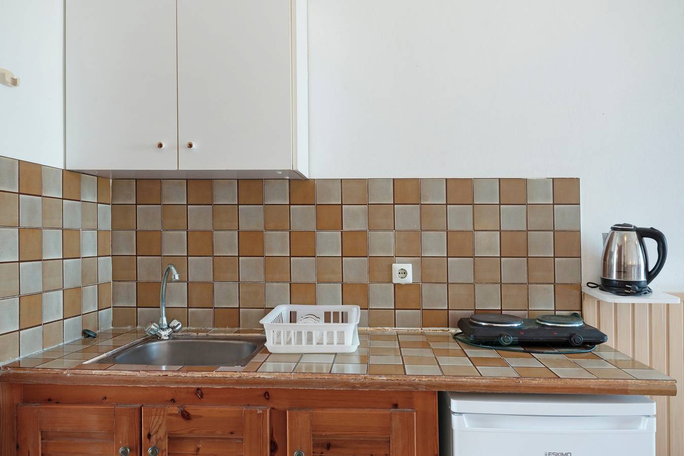 Studio Appartement 'Golden Sun 5' met Uitzicht op Zee, Gedeeld Zwembad en Wifi, foto 8