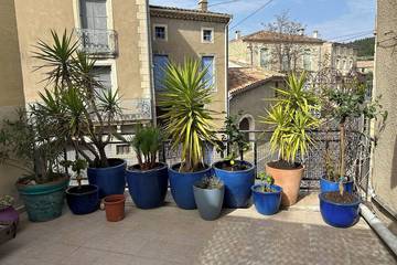 Location de vacances pour 11 personnes à Causses-et-Veyran