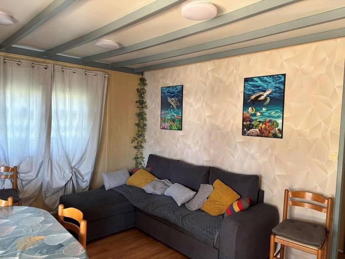 Gîte pour 4 personnes, avec Terrasse ainsi que Jardin et Piscine à Saint-Cyr-en-Talmondais - 3