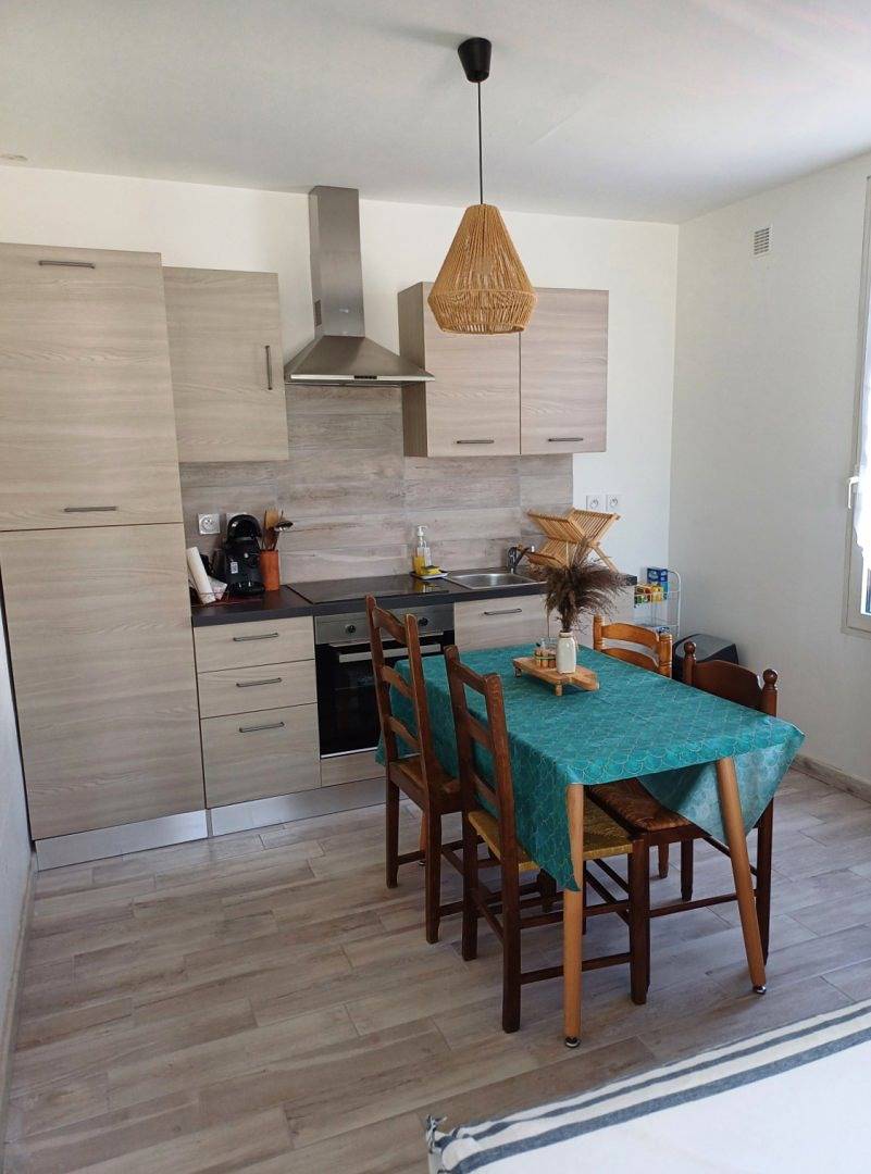 Gite Grenache Gris, au cœur des vignes d'un domaine viticole in Vauvert, Région de Nîmes