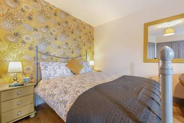 Cottage for 2 People in St Dogmaels, Pembrokeshire, Photo 3