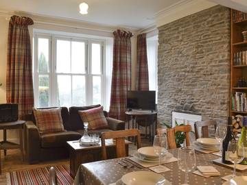 Glamping for 8 People in Mid-Wales, Ceredigion, Photo 4