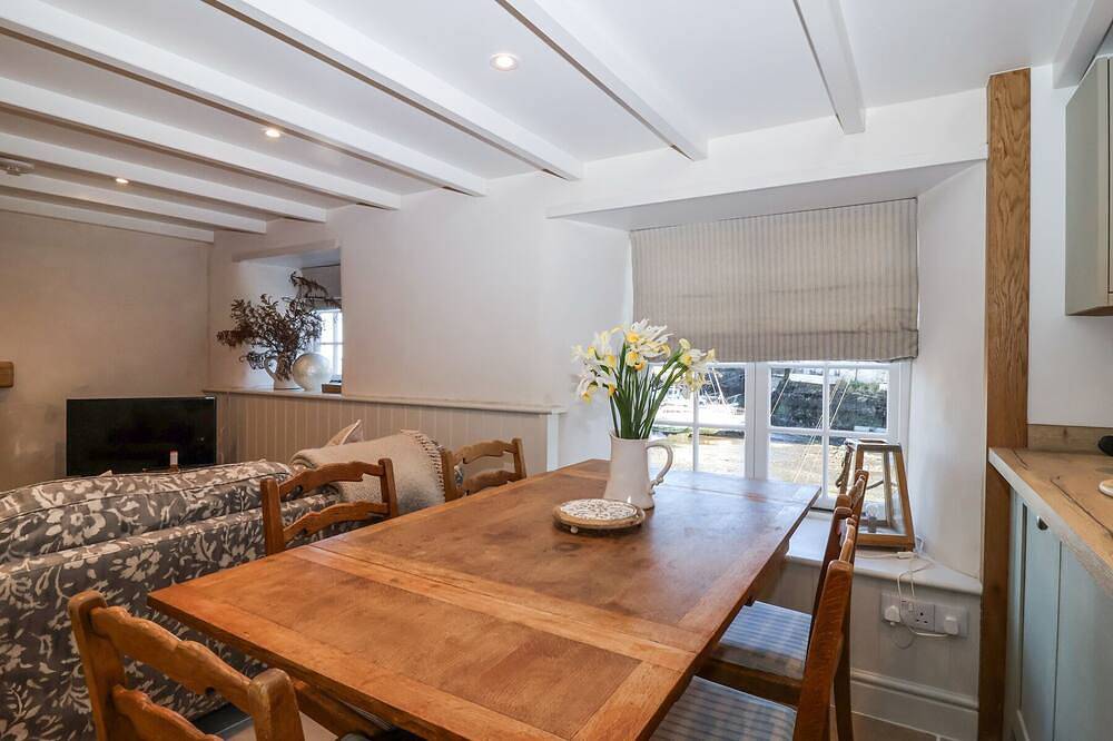 Harbour View, pet friendly, country holiday cottage in Polperro in Polperro, Cornualles