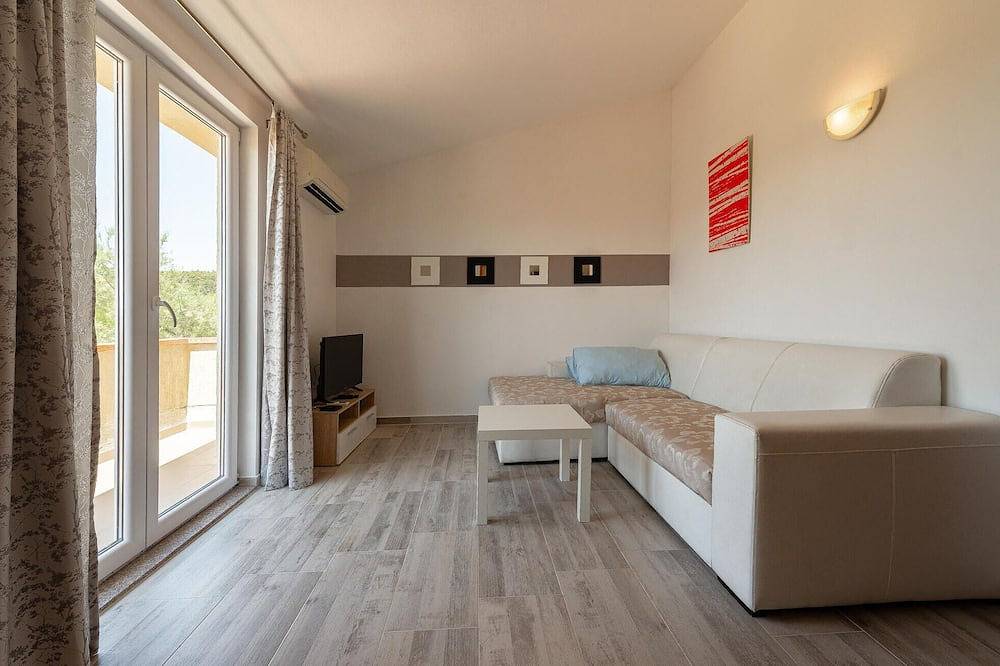 Awesome home in Ljubac in Ljubač (Dalmacia), Region de Zadar
