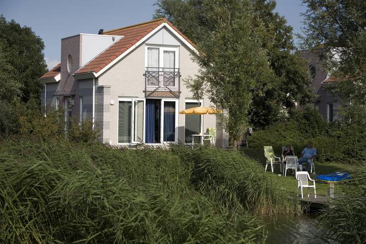 Ferienhaus für 6 Personen, mit Terrasse und Garten in Makkum - 3