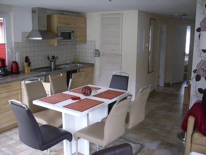 Ferienhaus für 8 Personen, mit Terrasse und Garten, kinderfreundlich in Trassenheide - 4