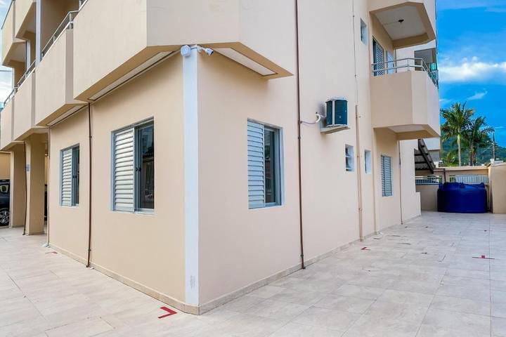 Casas e apartamentos de temporada para 2 pessoas, com balcão em Governador Celso Ramos