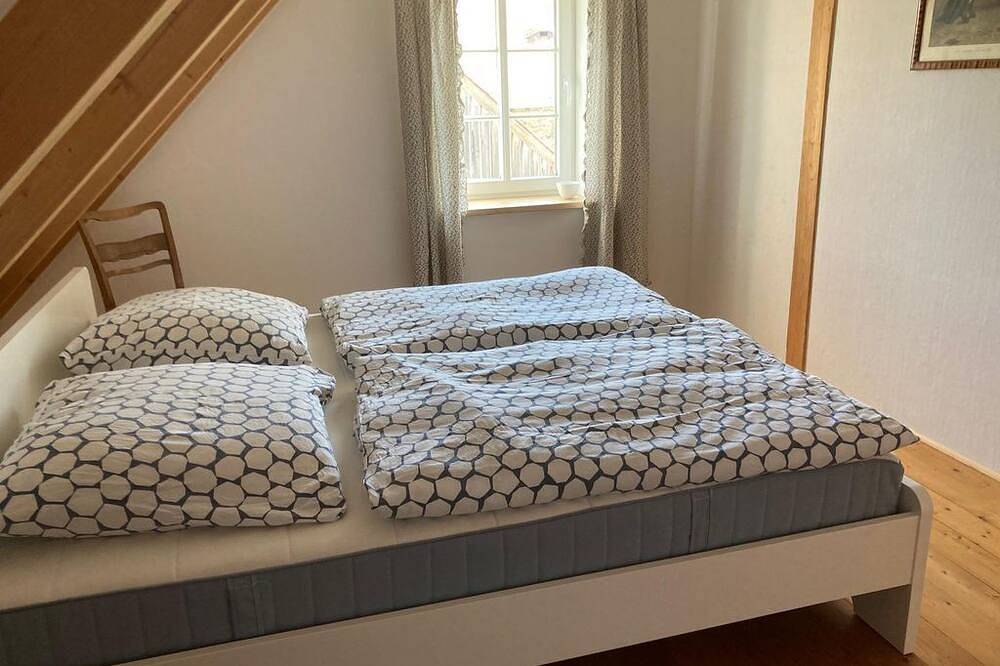 Ferienwohnung Torhaus Ost - Ferienhaus Torhaus in Herrnhut, Oberlausitz-Niederschlesien