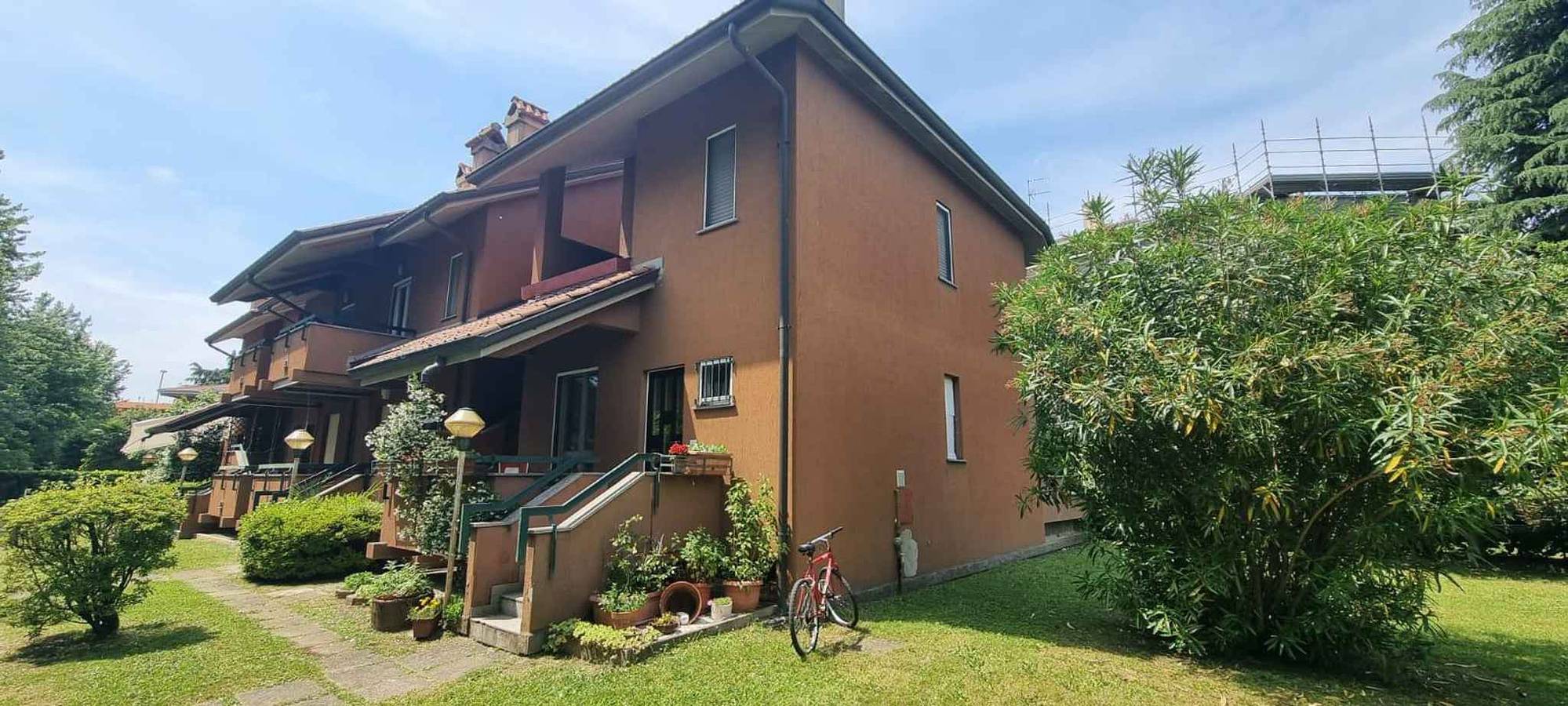 Ganze Ferienwohnung, Ferienwohnung mit Klimaanlage, Internet und Balkon in Arona (Lago Maggiore), Arona Gemeinde