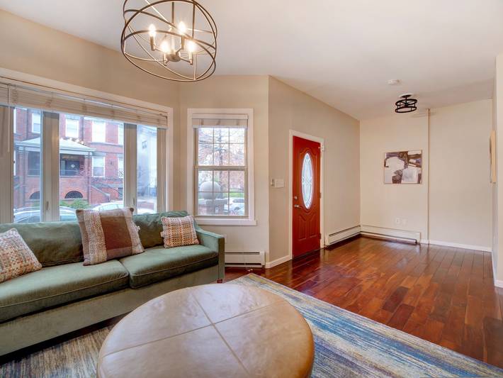 Gîte pour 8 personnes, avec terrasse, animaux acceptés à Jersey City - 4