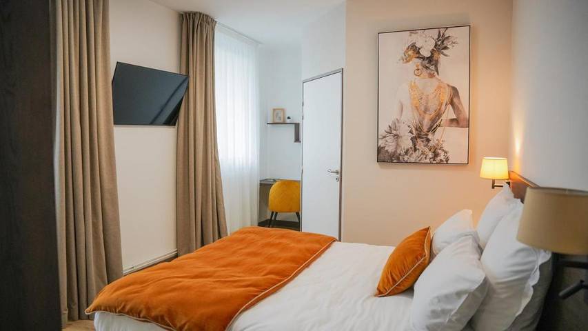 Appart’hôtel pour 2 personnes, avec vue et jardin