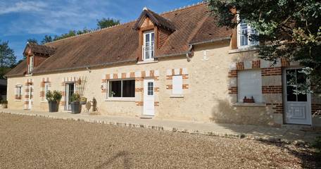 Cottage pour 2 personnes, avec jacuzzi et jardin dans Veuzain-sur-Loire