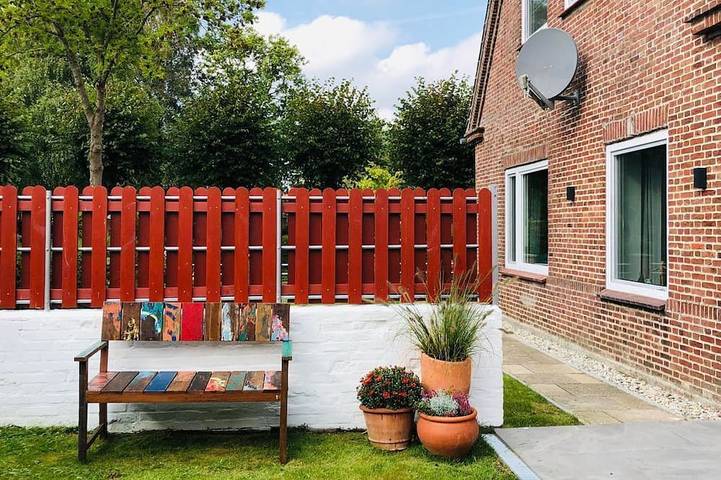 Ferienhaus für 4 Personen, mit Terrasse und Garten sowie Sauna