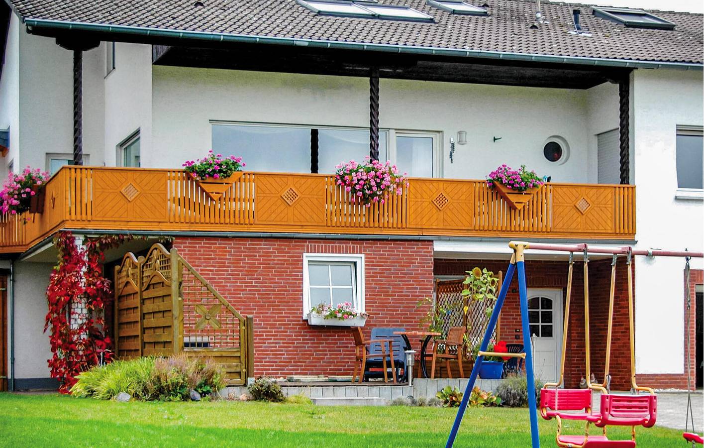 Ganze Ferienwohnung, Ruhiger Rückzugsort mit Terrasse, Garten und Parkplatz bei Rodder in Reifferscheid, Ahrtal