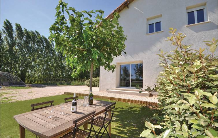 Location de vacances pour 4 personnes à Arles