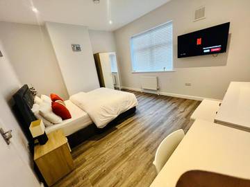 Chambre d’hôte pour 4 personnes, avec jardin et vue à Northampton