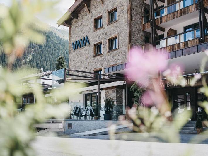 Hôtel pour 10 personnes, avec sauna ainsi que terrasse et piscine