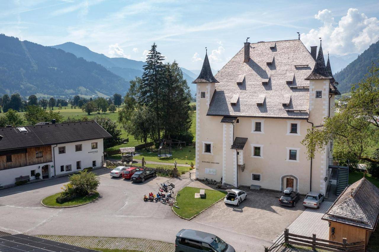 Ganze Wohnung, Schloss Saalhof in Maishofen, Pinzgau