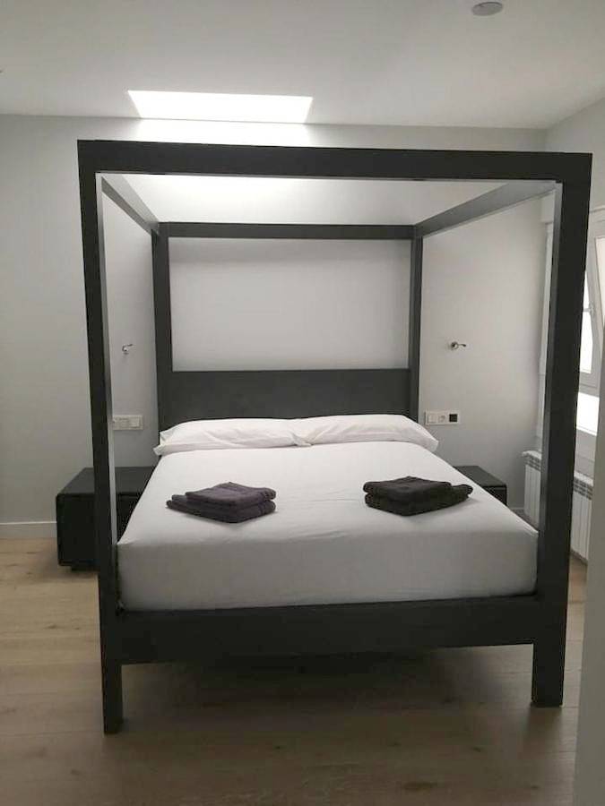 Appartement entier, Apartment in Irun, Guipuscoa