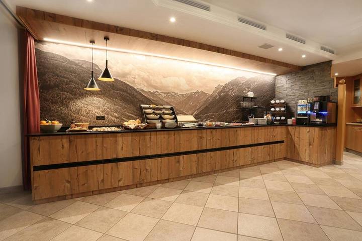 Hotel für 2 Personen, mit Ausblick und Balkon sowie Garten in Brenner - 4