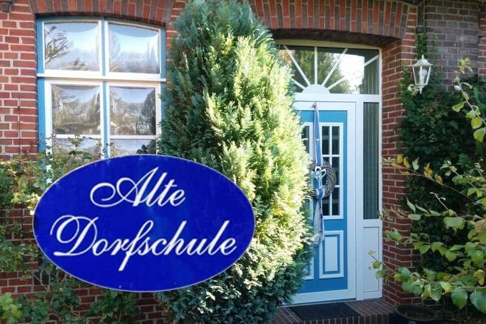 Ganze Wohnung, Alte Dorfschule in Friederikensiel - Bis zu 6 Personen, 4 Schlafzimmer in Friederikensiel, Wangerland