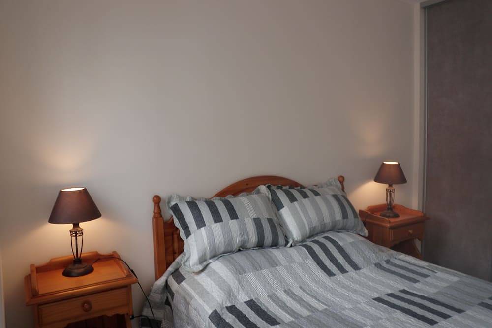 La Escala: house / villa - 5 rooms - 8/10 persons in l'Escala, Upper Empordà